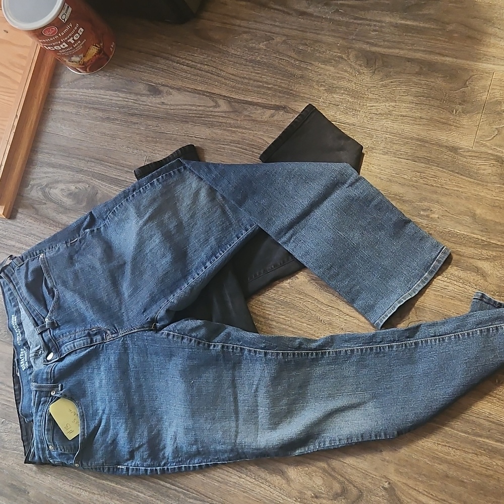 Signature by Levi Strauss & Co. Curvy